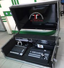 Tủ đựng thiết bị và màn hình